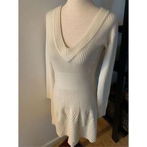 Moda international  White sweater dress size medium